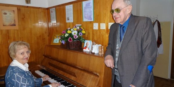 Uśmiech wędruje daleko