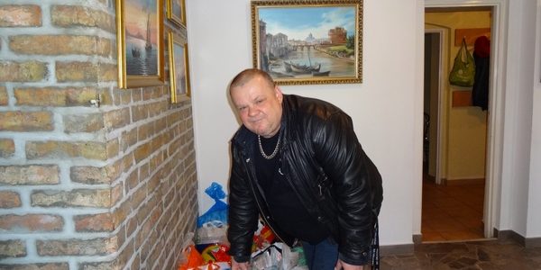 Wielkanocna zbiórka słodyczy i rzeczy używanych